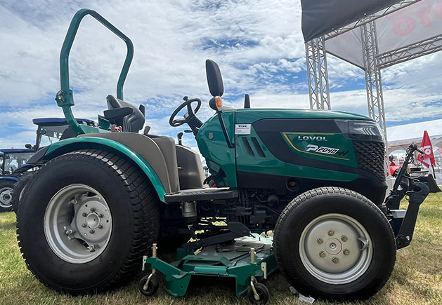 Lovol Traktor P2024 mit Bügel Lovol Traktor P2024 mit Bügel